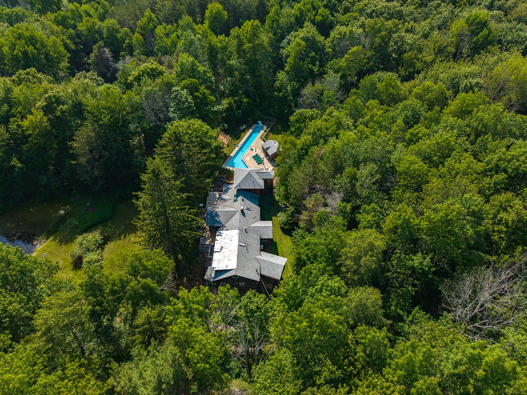 Norwegian Woods aerial view 108